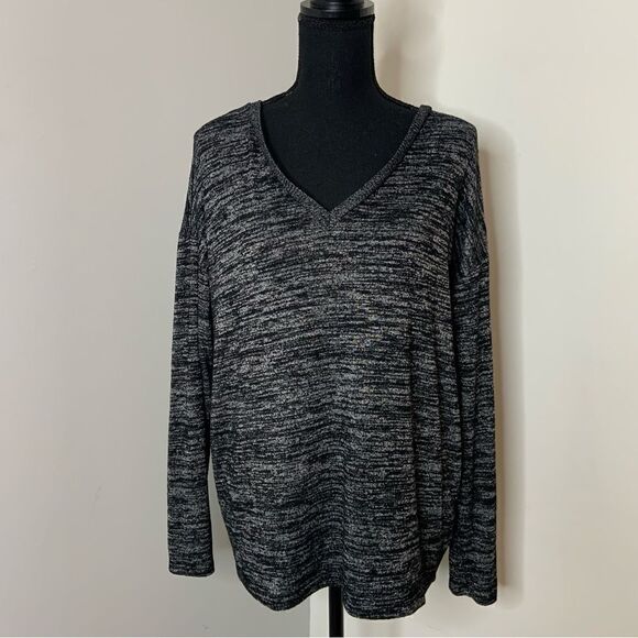 Tahari black heather v-neck lightweight sweater button-down back sz M - Picture 2 of 8
